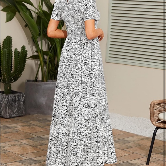 Casual Boho Flowy Smocked Tiered Maxi Dress - Picture 3 of 5